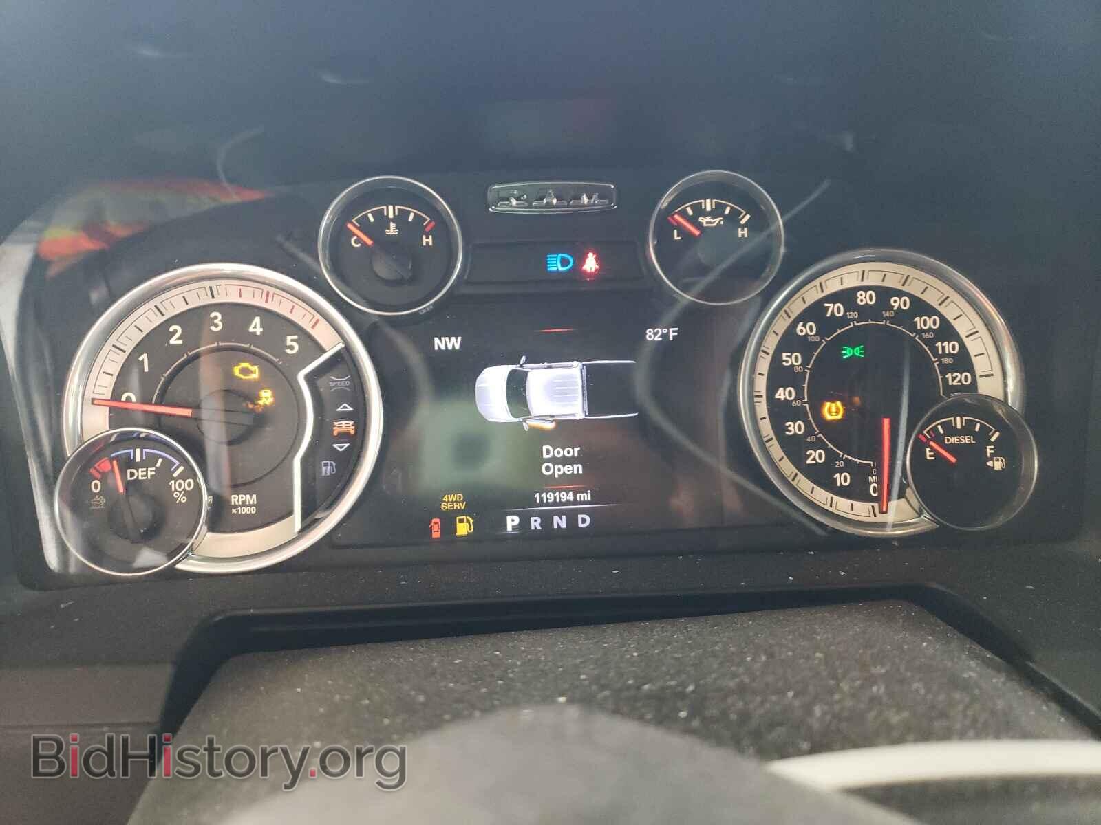 2015 RAM 2500 - VIN: 3C6UR5FL1FG663806 - Фото 8