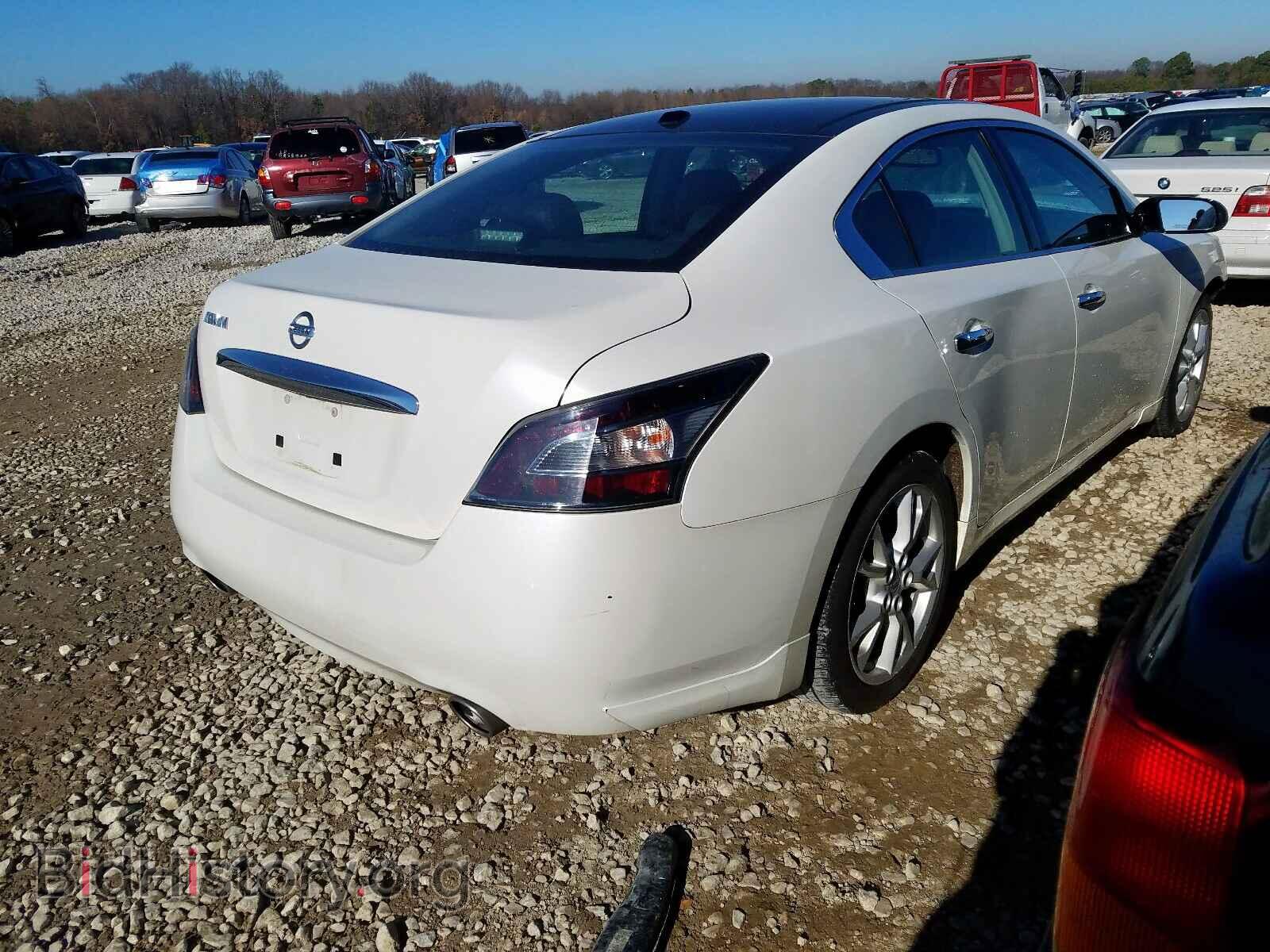 2013 NISSAN MAXIMA S - VIN: 1N4AA5APXDC846897 - Фото 4