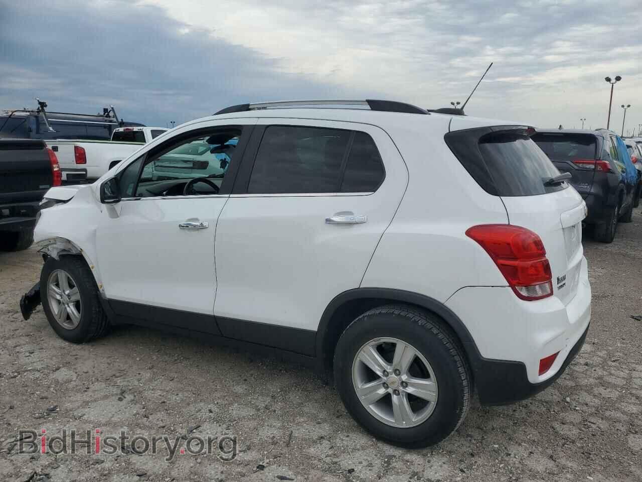 2017 CHEVROLET TRAX - VIN: KL7CJLSB3HB185376 - Фото 2