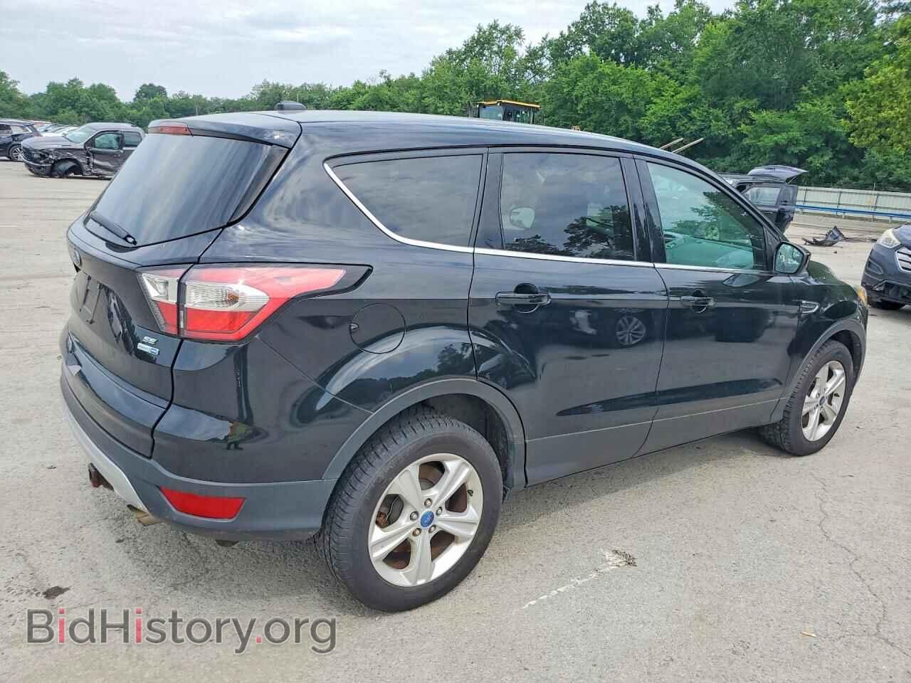 2017 FORD ESCAPE - VIN: 1FMCU9GDXHUB48543 - Фото 3