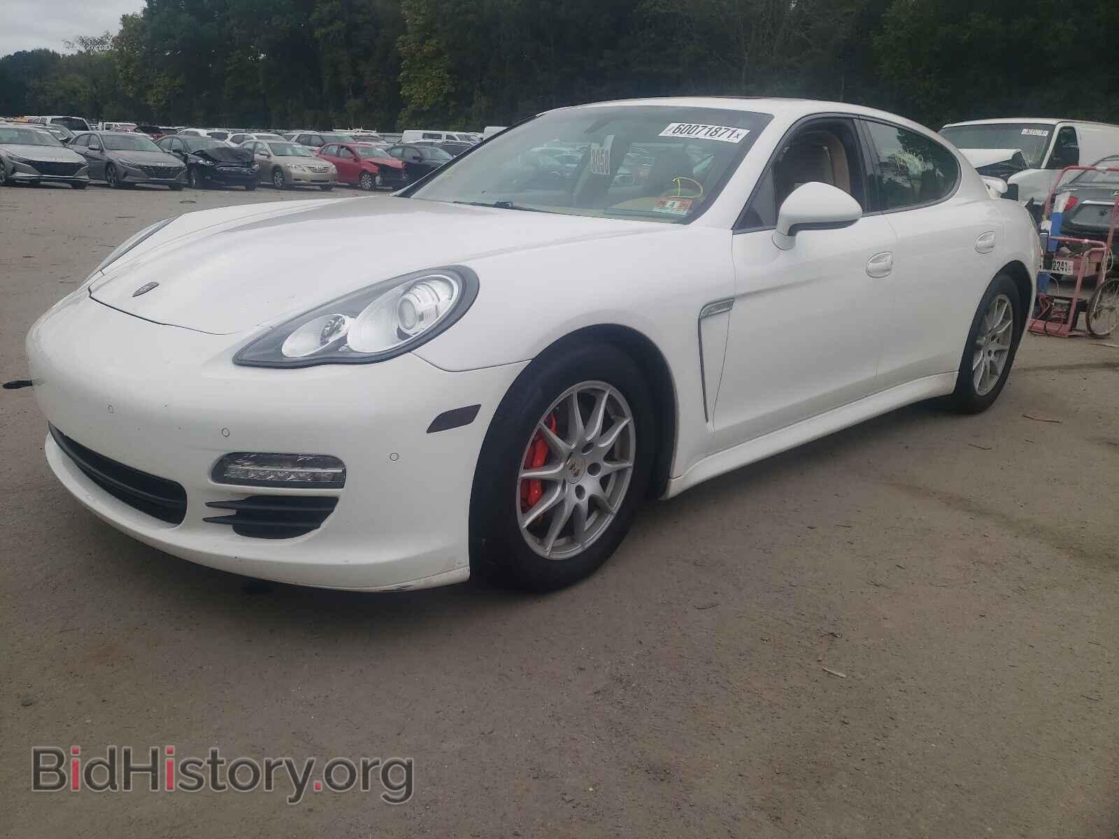 2011 PORSCHE PANAMERA - VIN: WP0AA2A70BL012482 - Фото 2