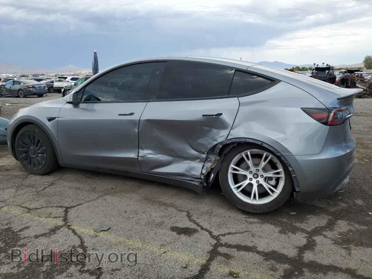2024 TESLA MODEL Y - VIN: 7SAYGDEE3RA287813 - Фото 2