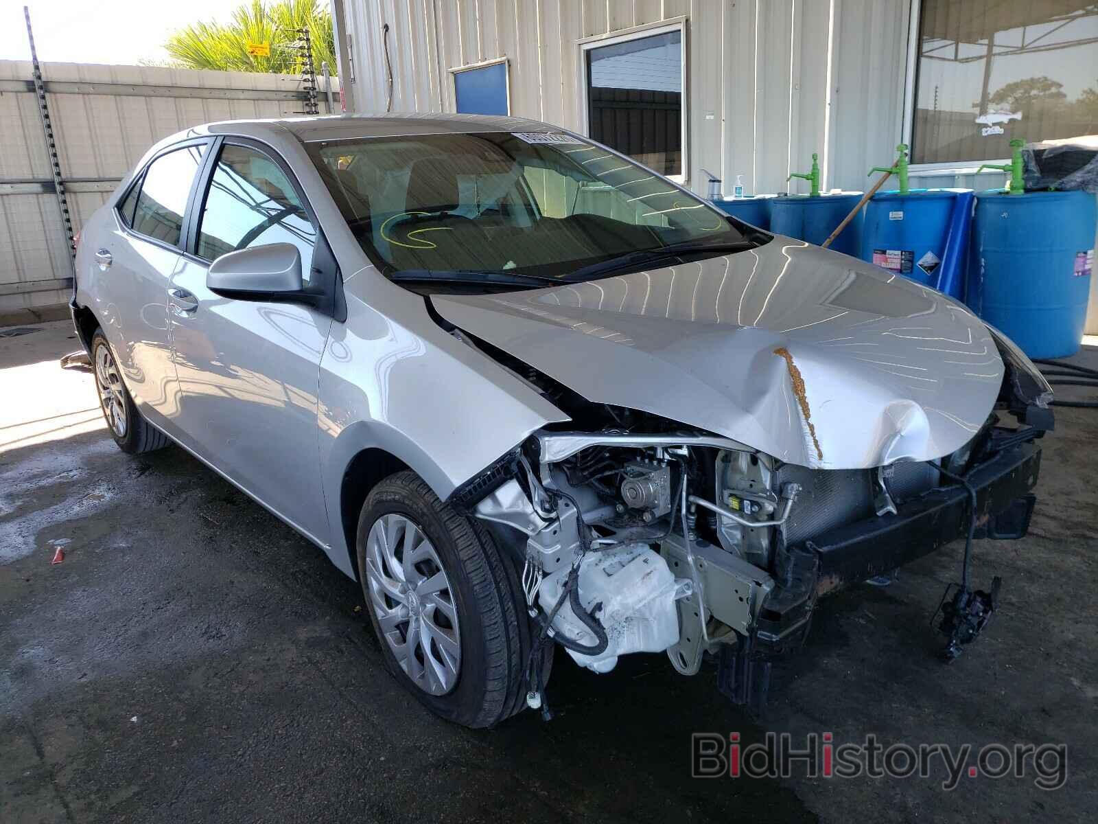 Photo 5YFBURHE4KP872126 - TOYOTA COROLLA 2019