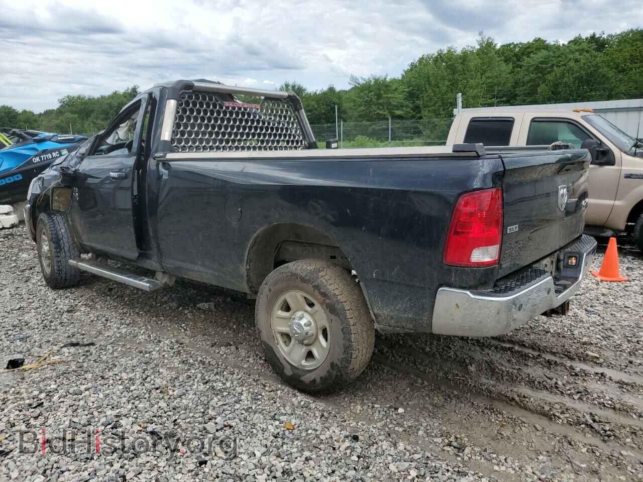 2017 RAM All Models - VIN: 3C6MR5BJ3HG571636 - Photo 2