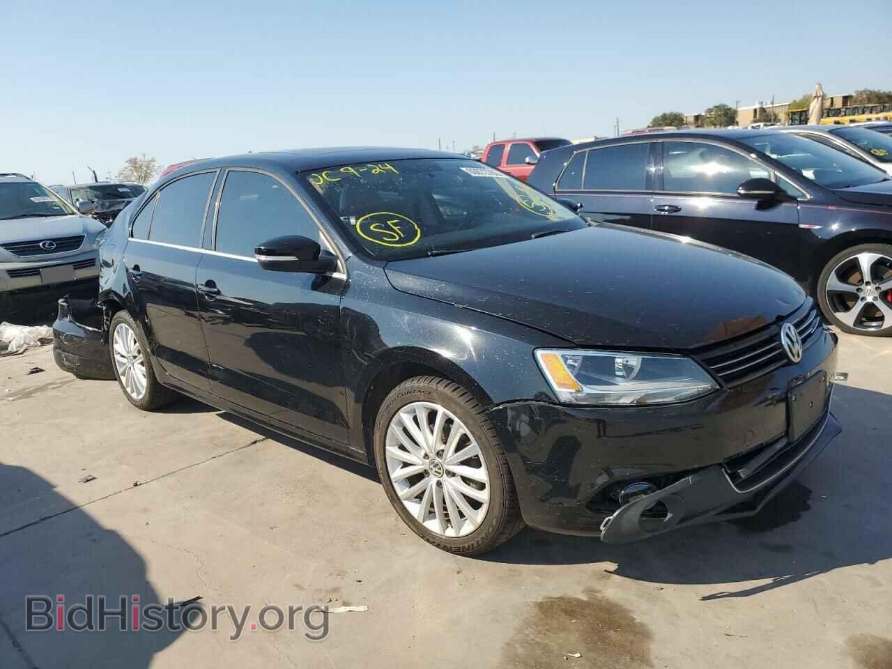 Фотография 3VWL17AJ5EM419103 - VOLKSWAGEN JETTA 2014