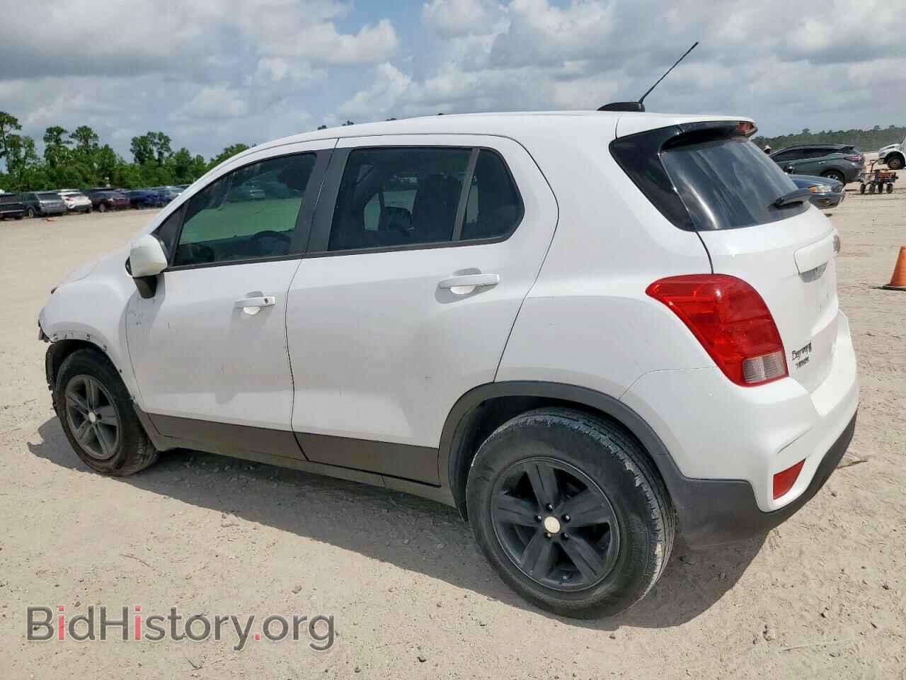 2020 CHEVROLET TRAX - VIN: 3GNCJKSB6LL328414 - Фото 2