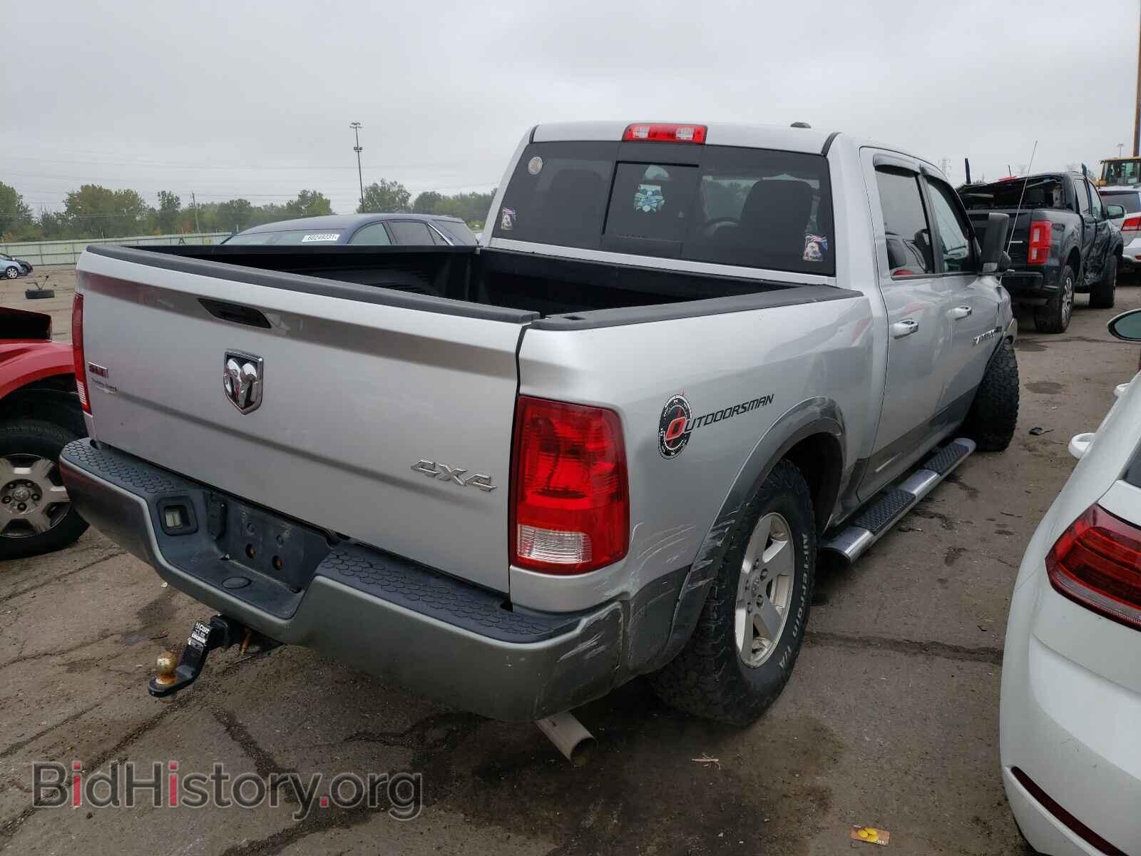 2011 DODGE RAM 1500 - VIN: 1D7RV1CT8BS594502 - Фото 4