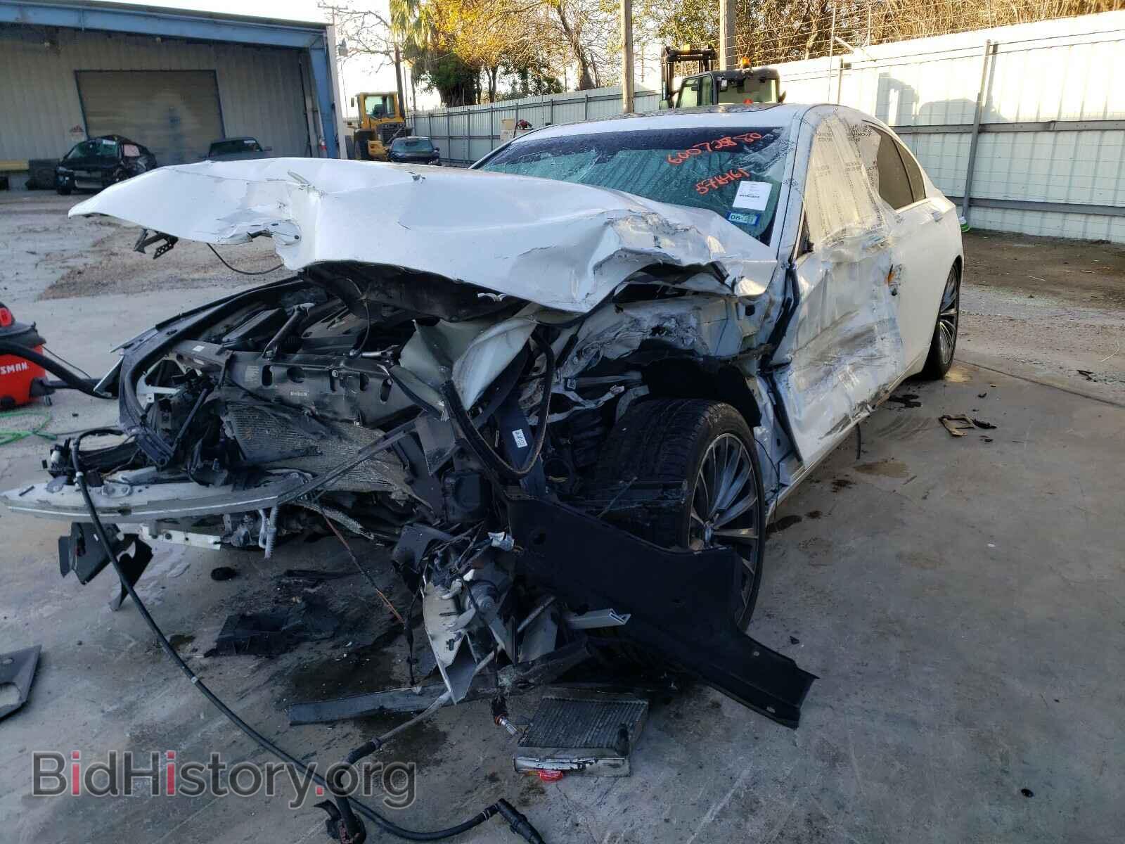 2012 BMW 7 SERIES - VIN: WBAKB4C57CC576461 - Фото 2