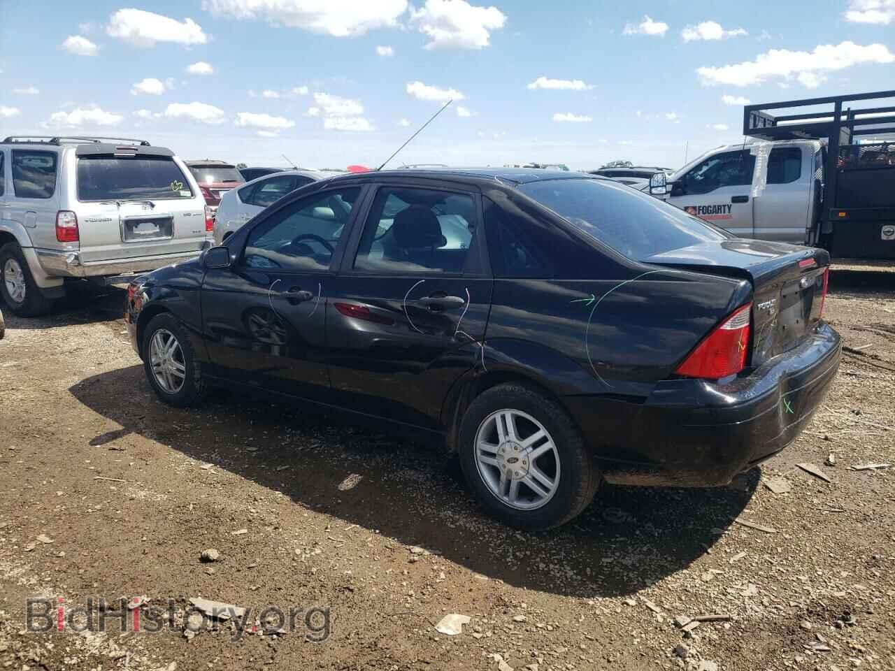 2007 FORD FOCUS - VIN: 1FAHP34N47W268102 - Фото 2