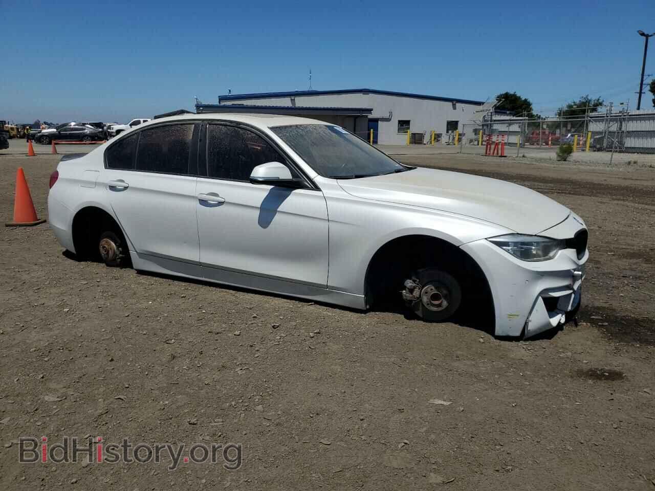2016 BMW 3 SERIES - VIN: WBA8E9G56GNT83706 - Фото 4