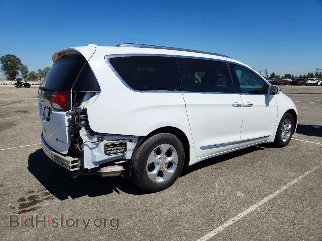 2018 CHRYSLER PACIFICA - VIN: 2C4RC1N75JR230179 - Фото 3