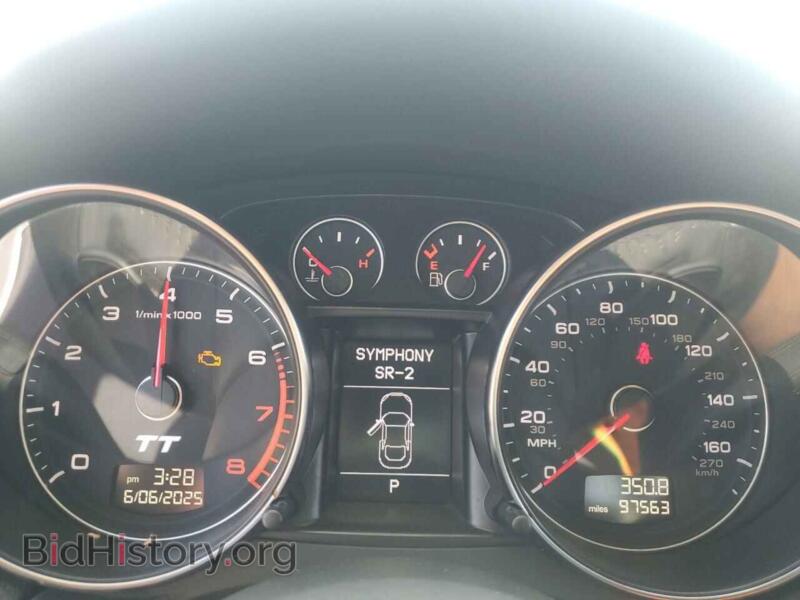 2011 Audi TT (VIN TRUBFAFK3B1012104) — фото 9 из 12