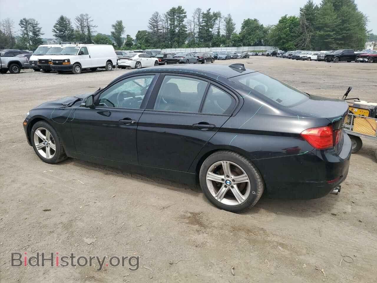 2013 BMW 3 SERIES - VIN: WBA3B5C51DF593749 - Фото 2