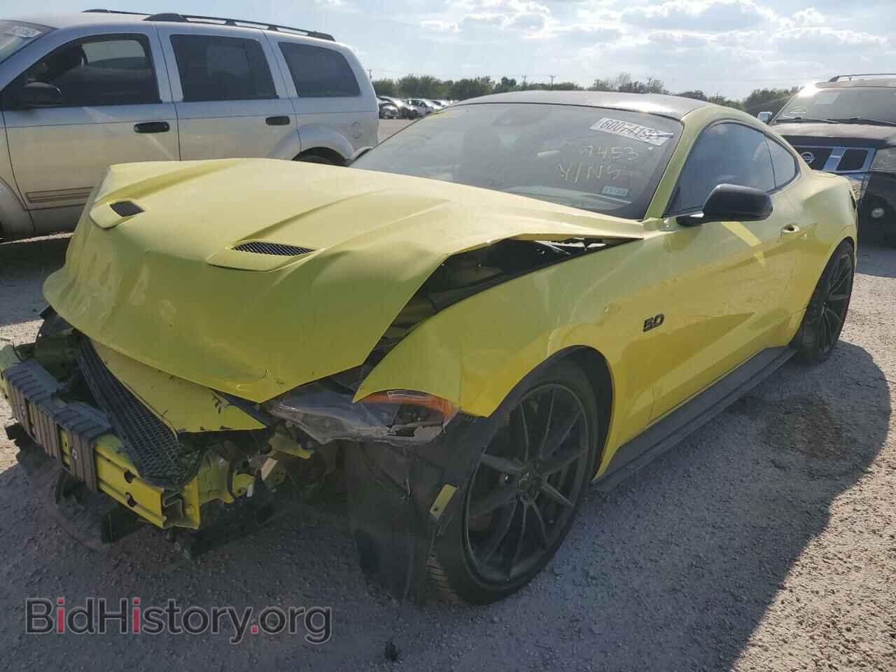 2021 FORD MUSTANG - VIN: 1FA6P8CF0M5140892 - Фото 2