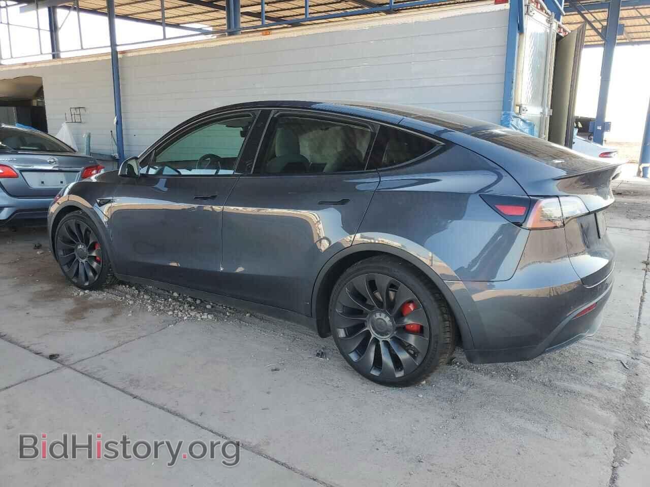 2022 TESLA MODEL Y - VIN: 7SAYGDEF6NF398880 - Фото 2