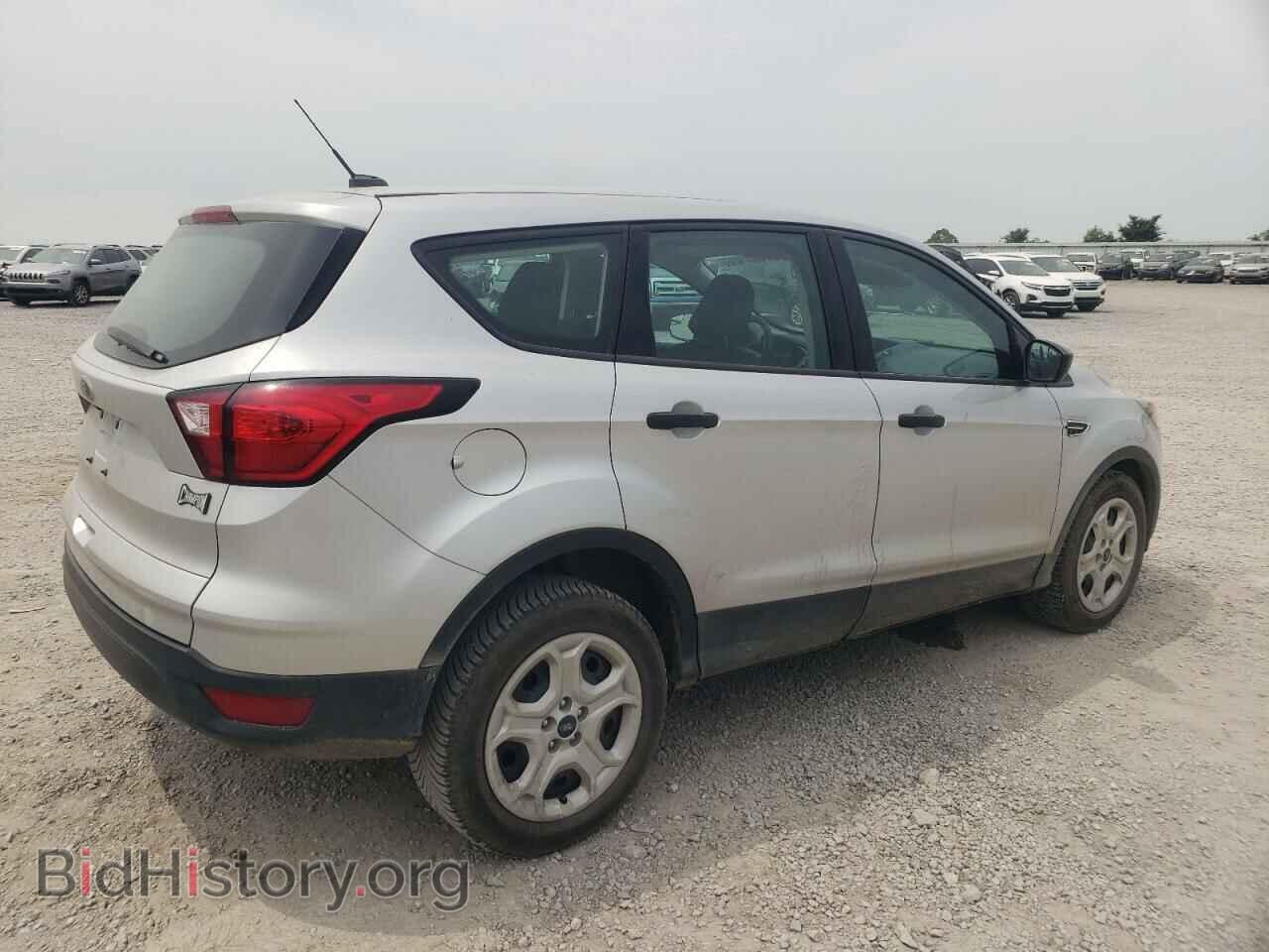 2019 FORD ESCAPE - VIN: 1FMCU0F73KUB53923 - Фото 3