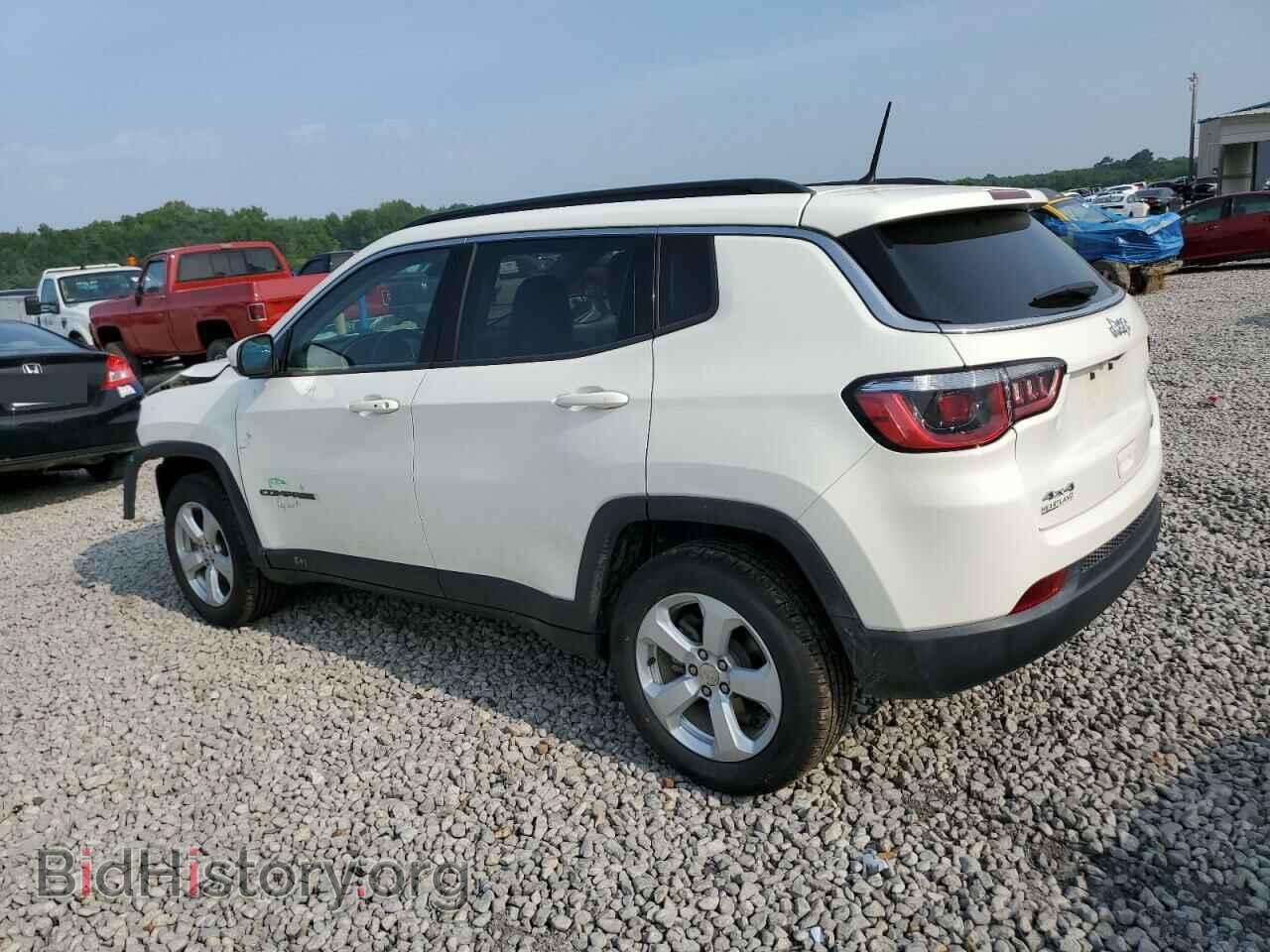 2018 JEEP COMPASS - VIN: 3C4NJDBB7JT256777 - Фото 2