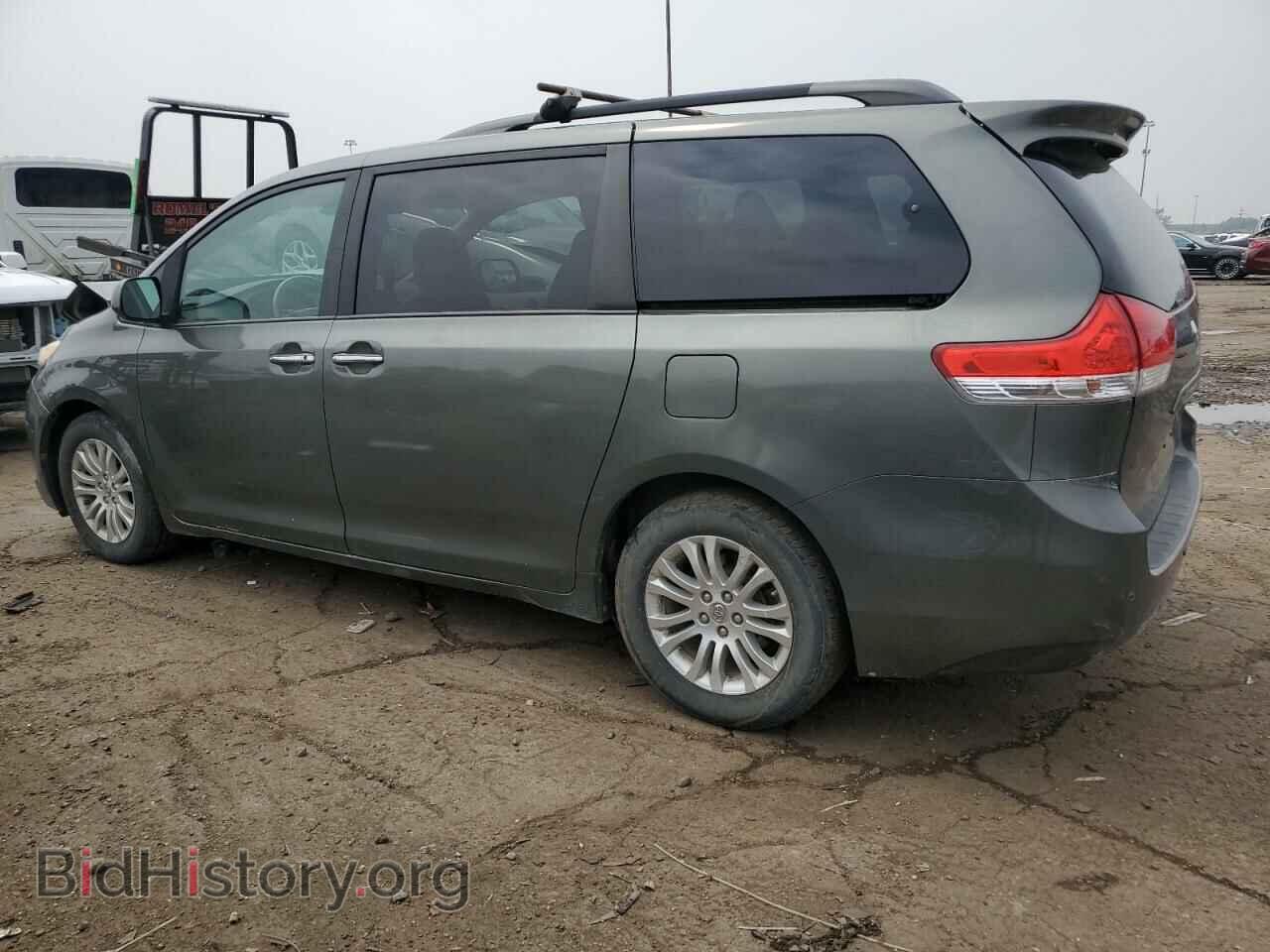 2013 TOYOTA All Models - VIN: 5TDYK3DC8DS339062 - Photo 2