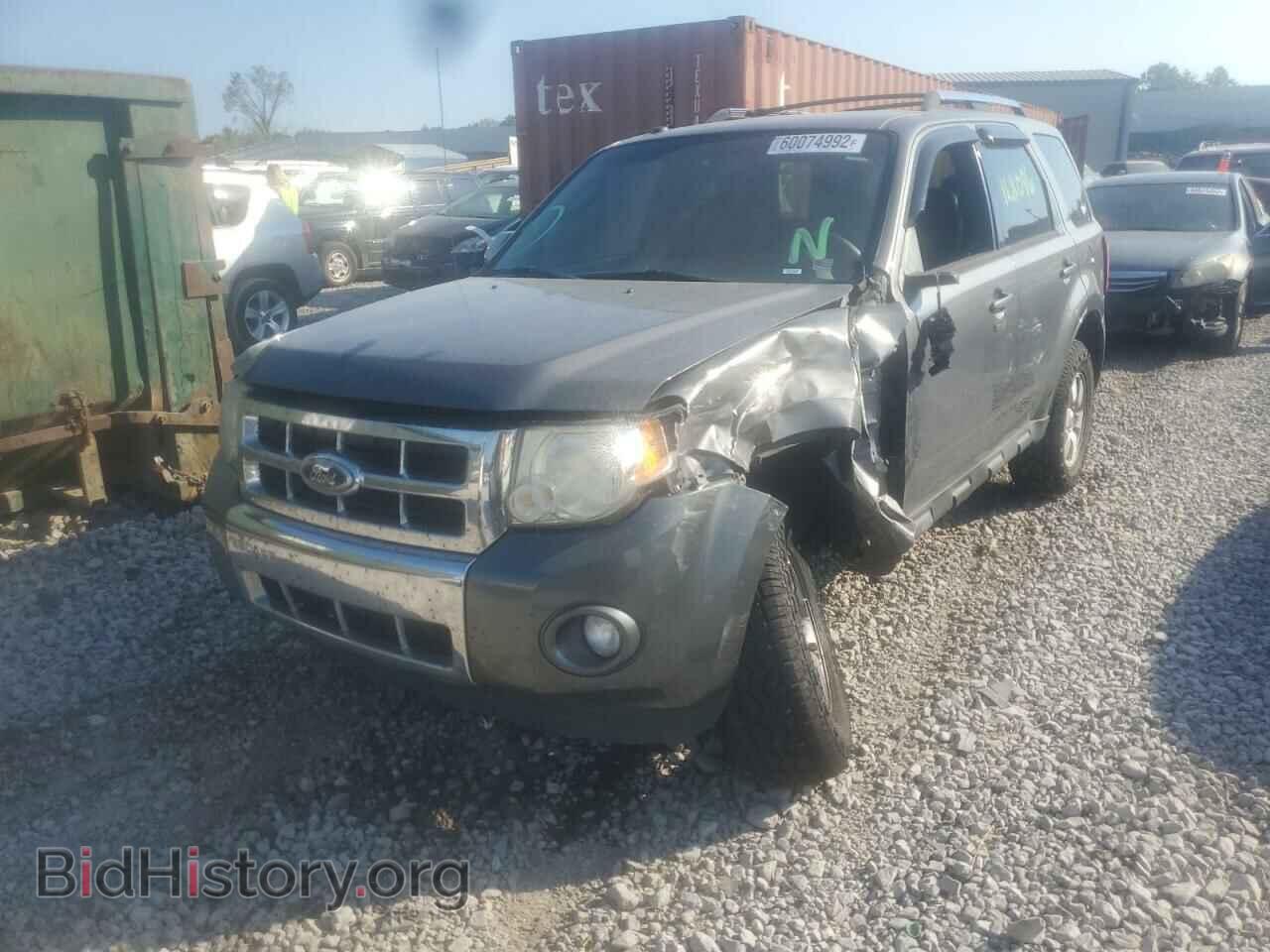 2011 FORD ESCAPE - VIN: 1FMCU0EG5BKA16902 - Фото 2