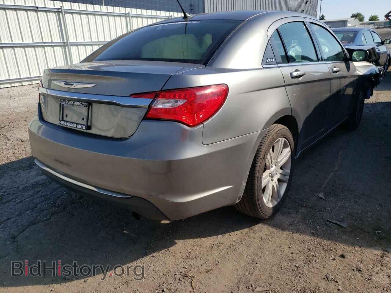 2013 CHRYSLER 200 - VIN: 1C3CCBAB4DN704859 - Фото 4