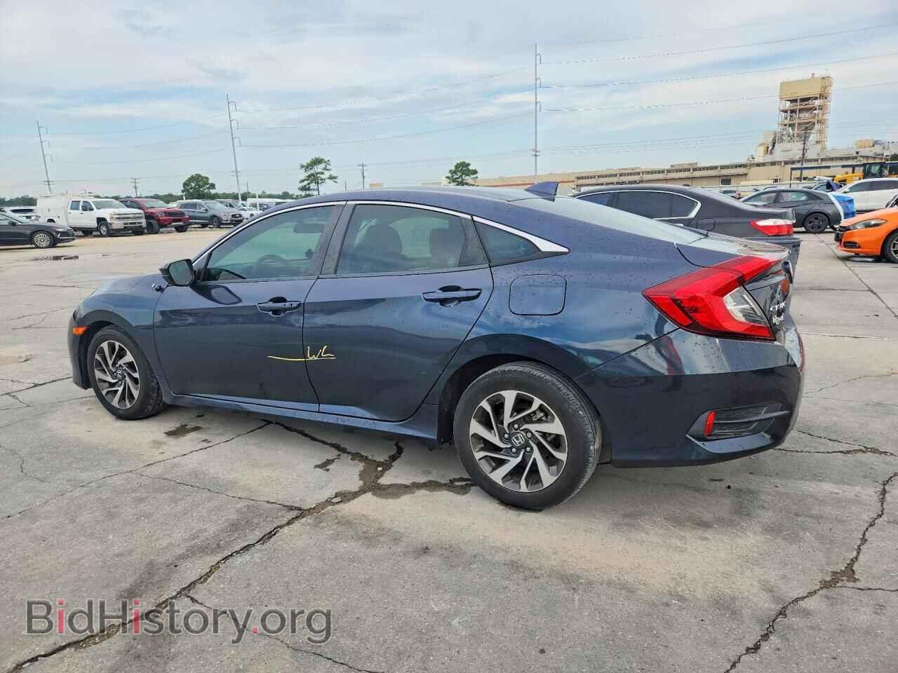 2017 HONDA CIVIC - VIN: 19XFC2F77HE056019 - Photo 2