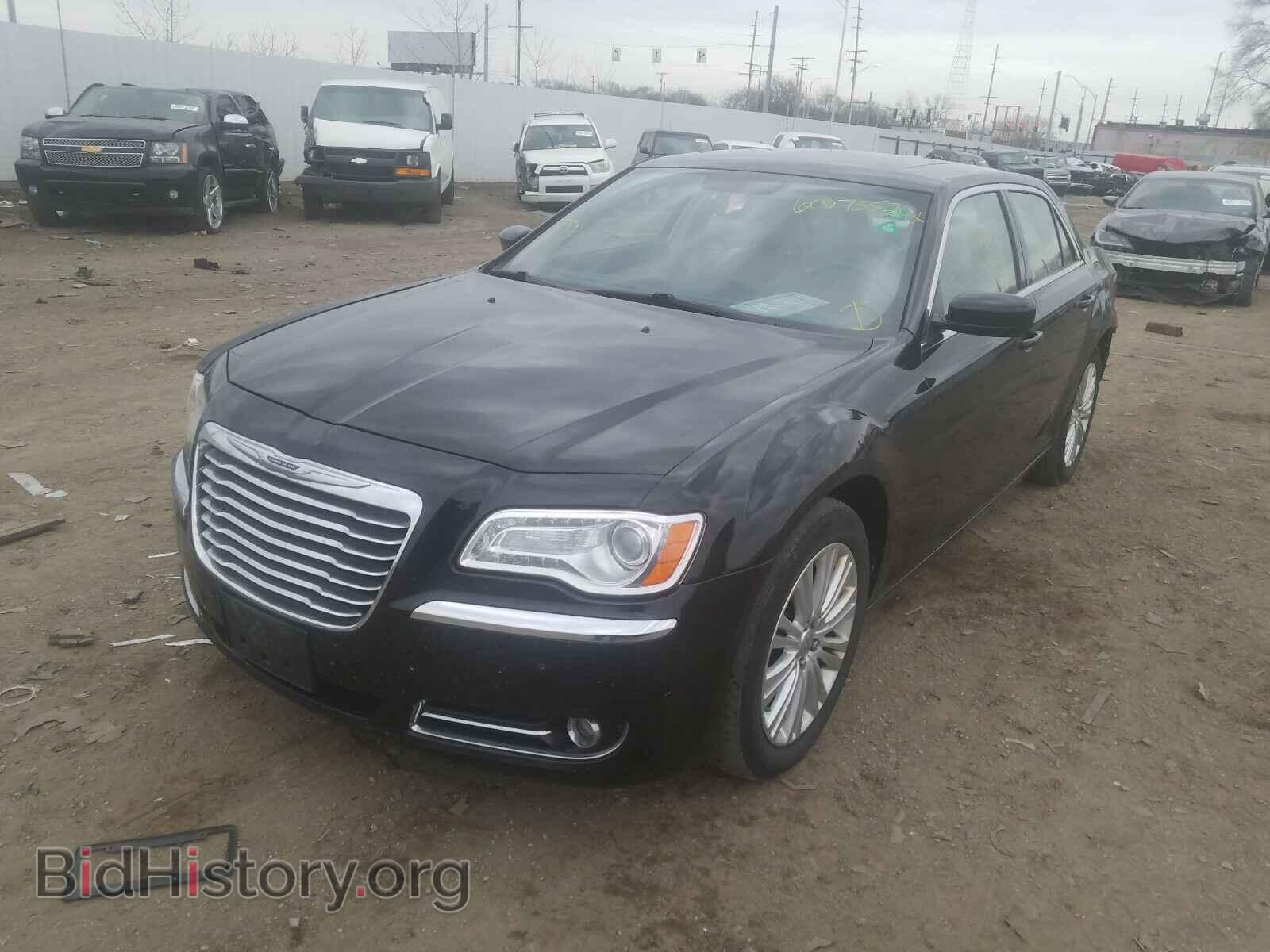 2013 CHRYSLER 300 - VIN: 2C3CCARG6DH533342 - Фото 2