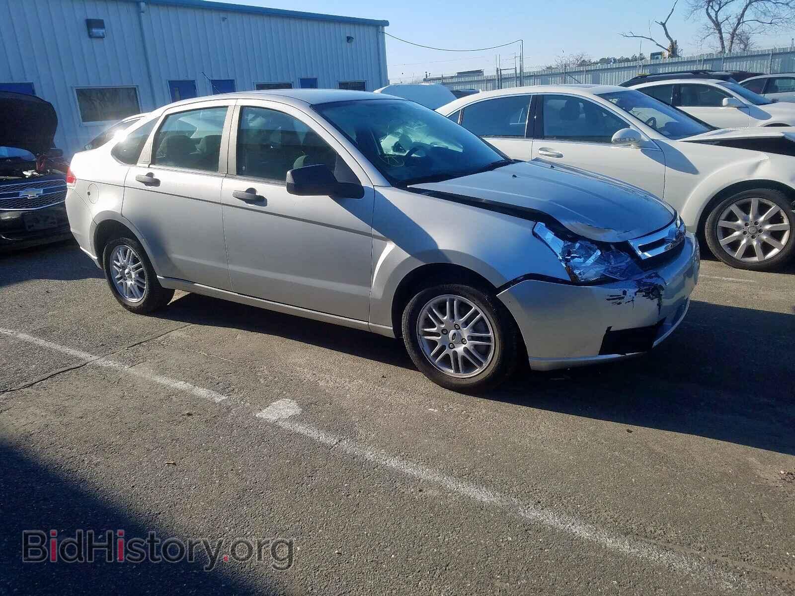 Photo 1FAHP35N19W231719 - FORD FOCUS SE 2009