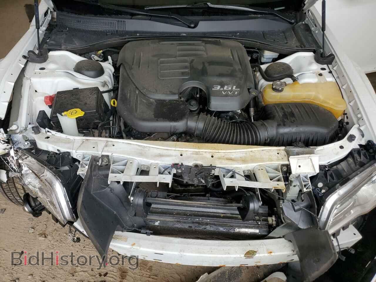 2011 CHRYSLER 300 - VIN: 2C3CA5CG3BH564258 - Фото 11