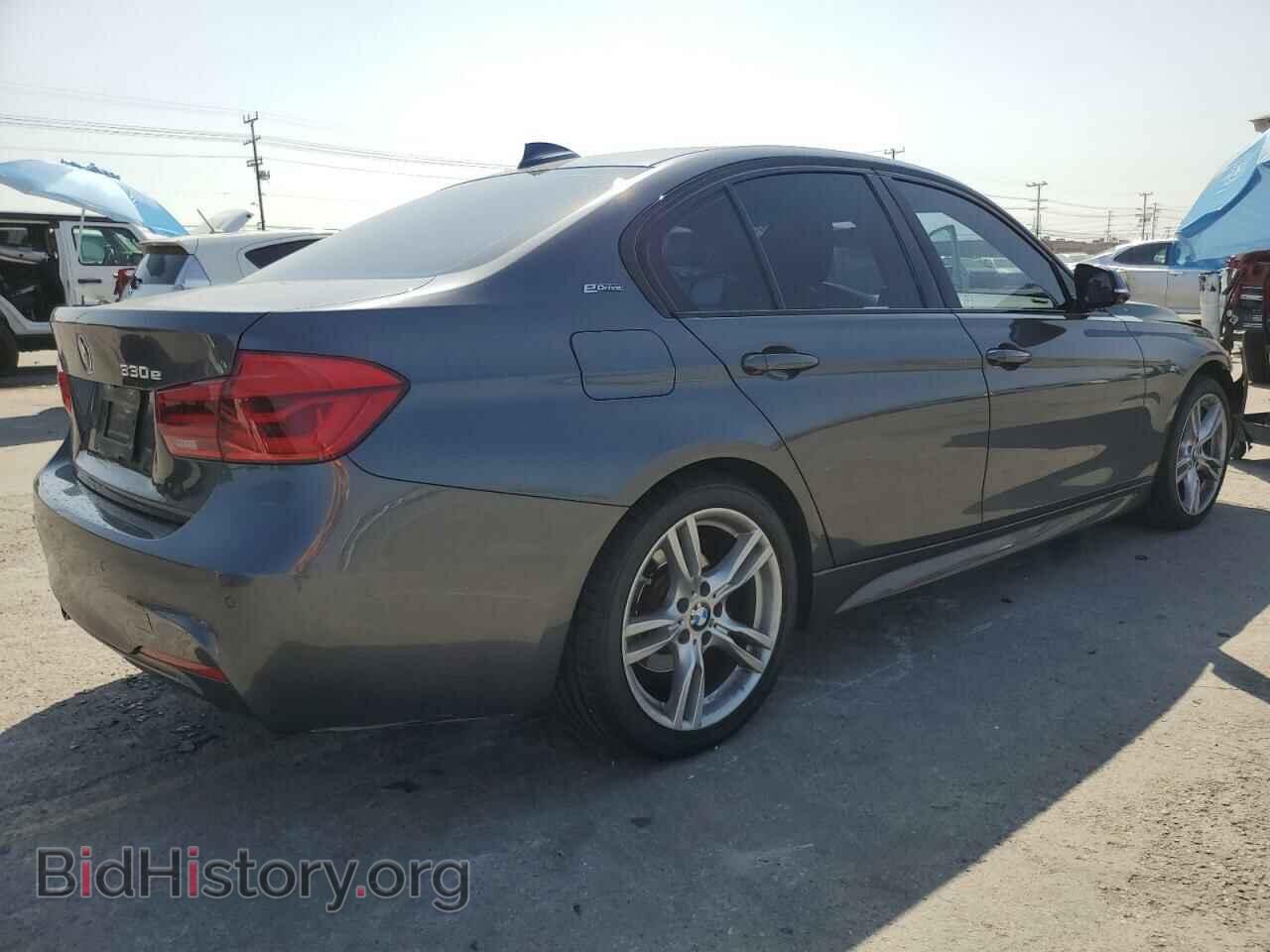 2017 BMW 3 SERIES - VIN: WBA8E1C59HK895261 - Фото 3