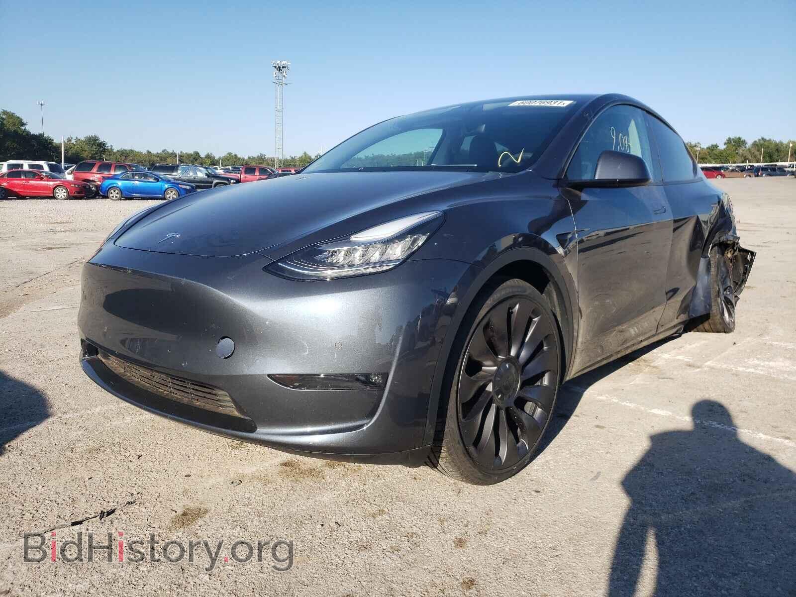 2020 TESLA MODEL Y - VIN: 5YJYGDEFXLF049876 - Фото 2