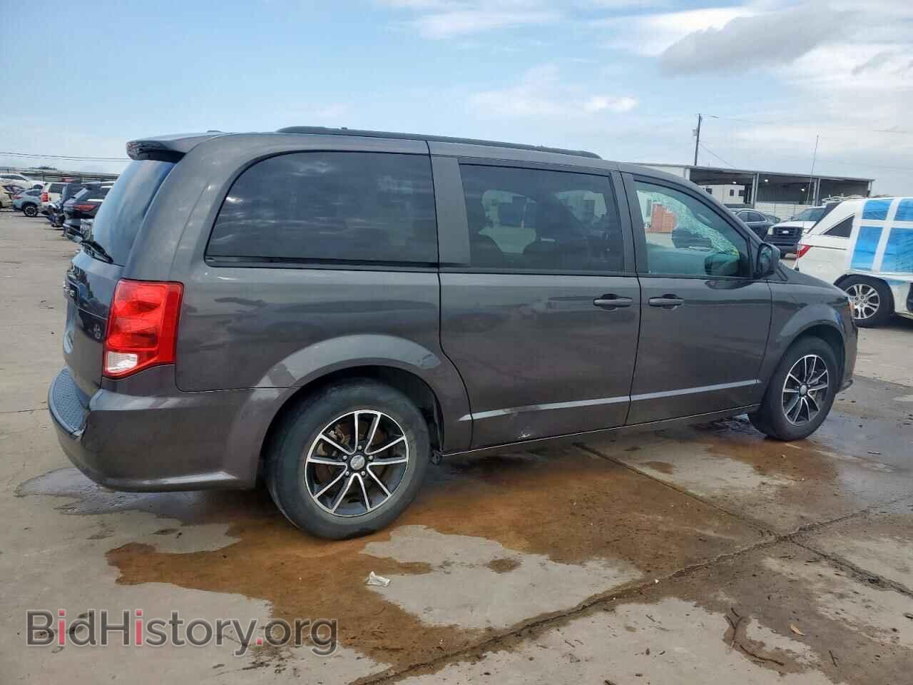 2018 DODGE CARAVAN - VIN: 2C4RDGBG9JR190984 - Фото 3