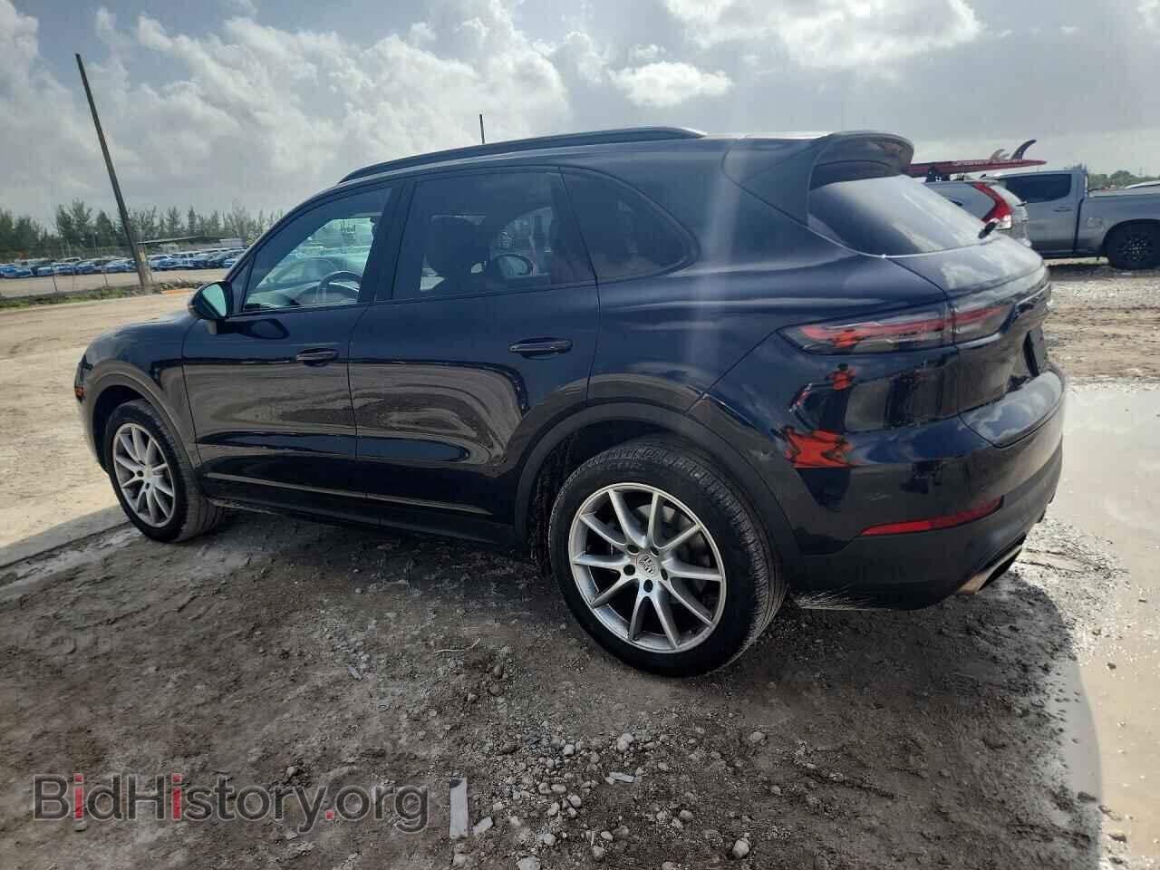 2019 PORSCHE CAYENNE - VIN: WP1AA2AY3KDA06760 - Photo 2