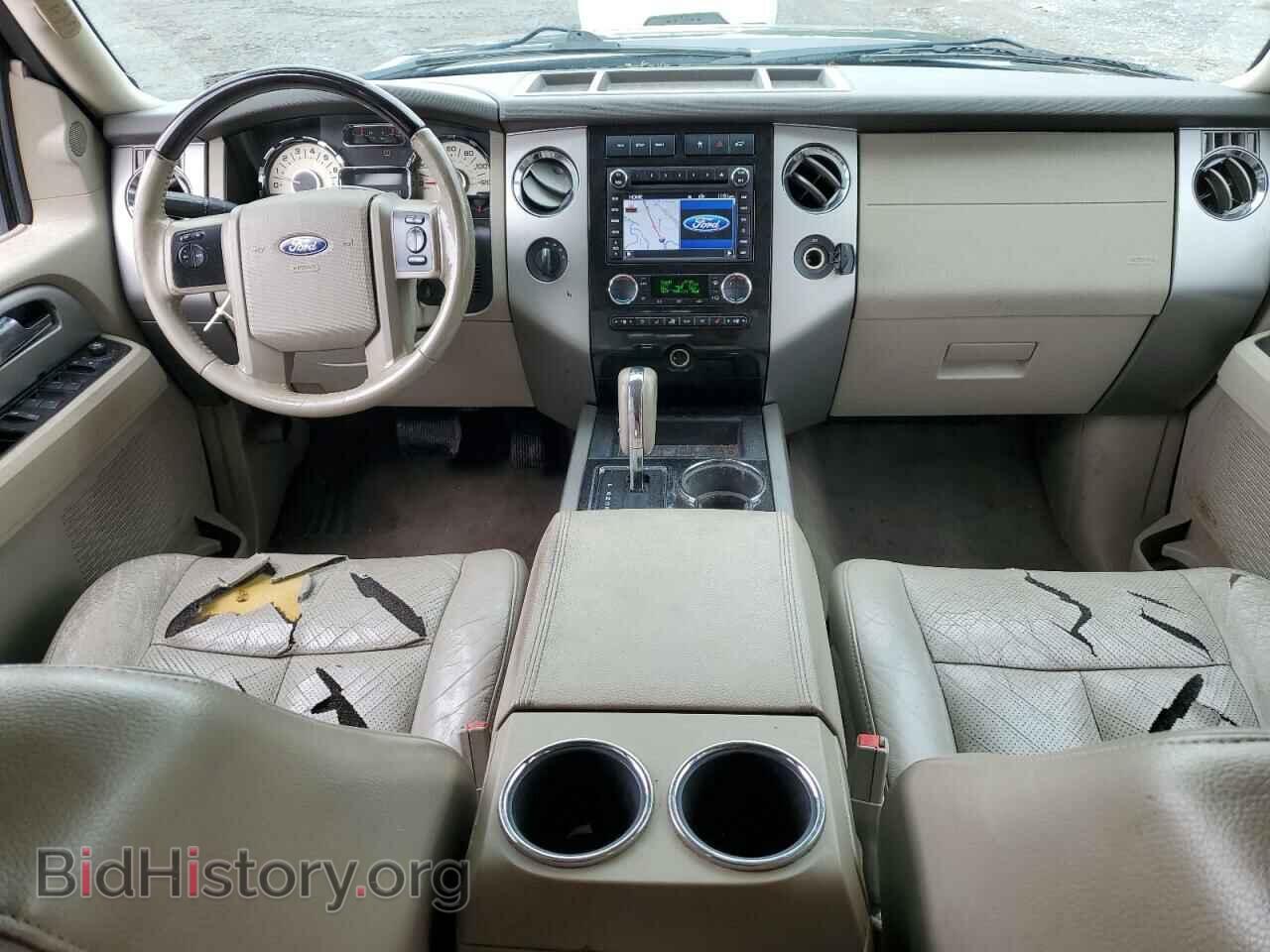 2011 FORD EXPEDITION - VIN: 1FMJU2A57BEF27596 - Фото 8