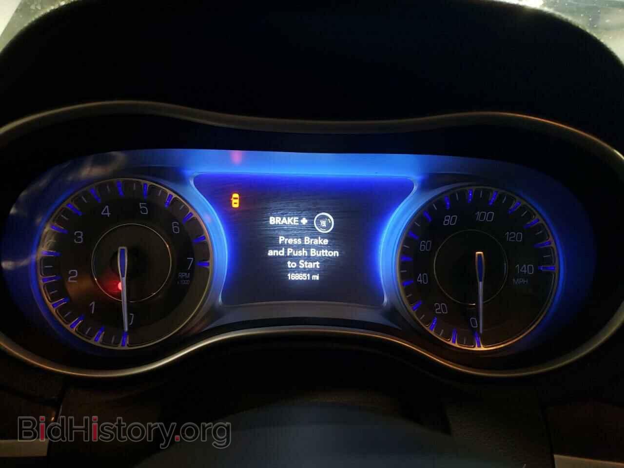 2016 CHRYSLER 300 - VIN: 2C3CCAEGXGH358121 - Фото 9