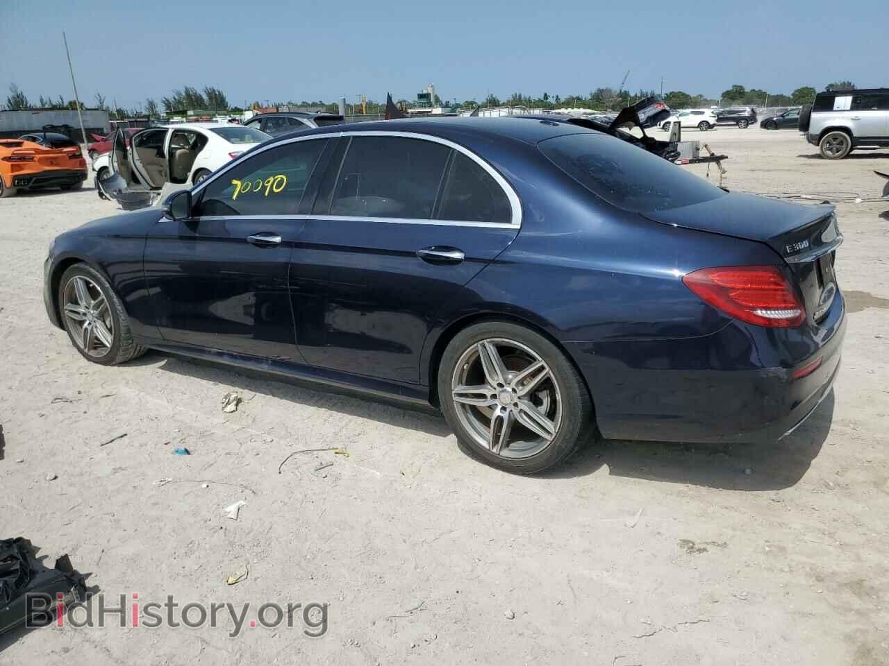 2017 MERCEDES-BENZ E-CLASS - VIN: WDDZF4JB2HA106474 - Фото 2