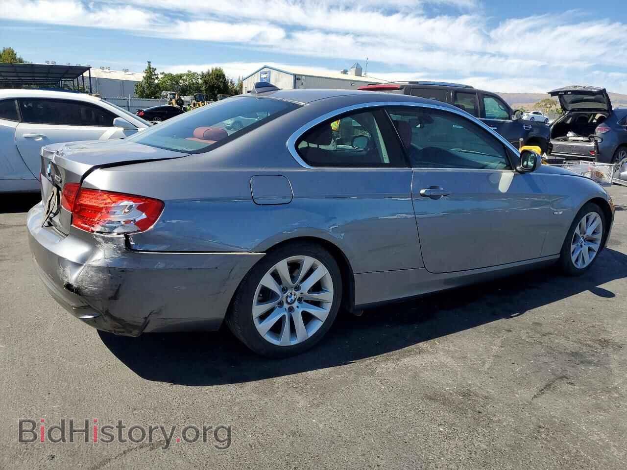 2011 BMW 3 SERIES - VIN: WBAKE5C58BE573066 - Фото 3