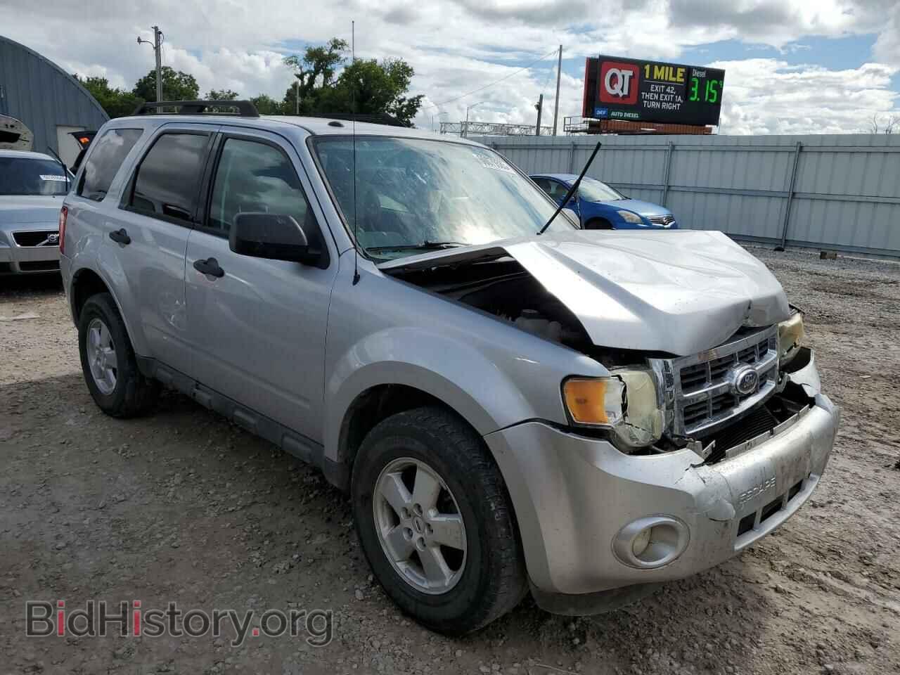 2011 FORD ESCAPE - VIN: 1FMCU0DG2BKB13573 - Фото 4