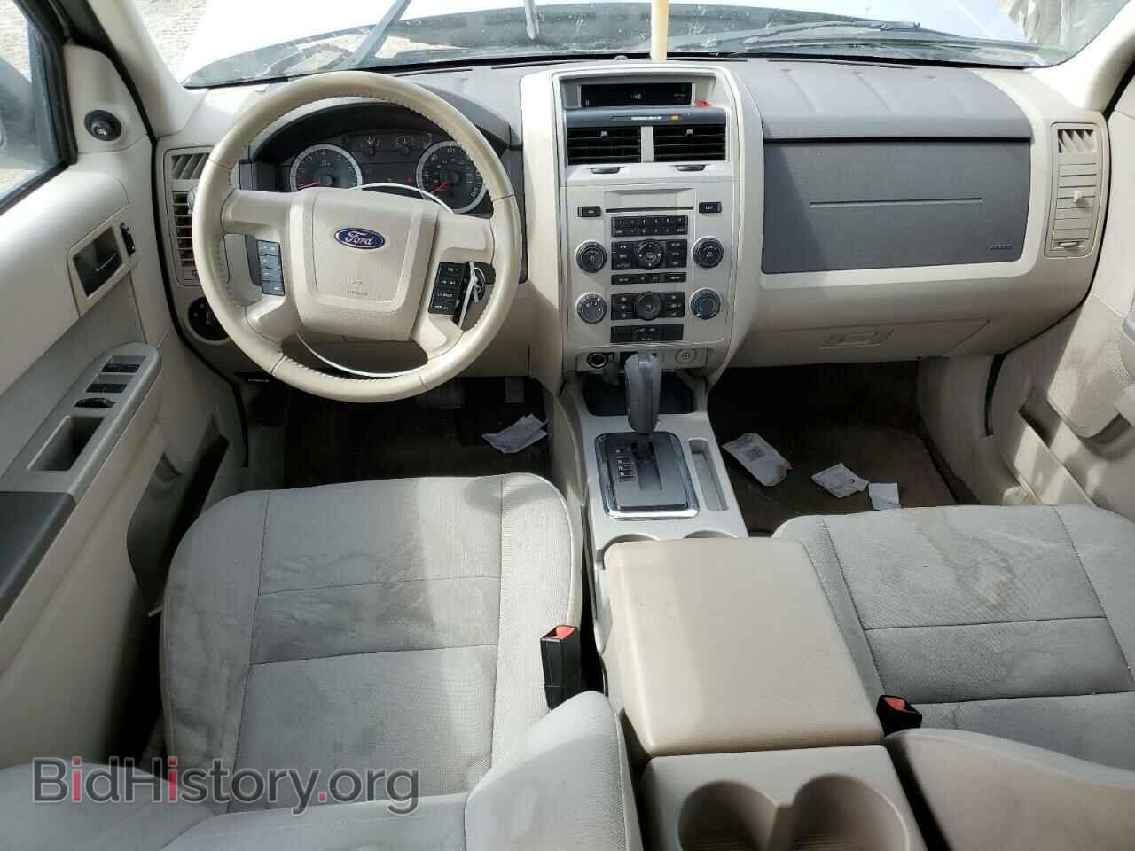 2011 FORD ESCAPE - VIN: 1FMCU0DG2BKB13573 - Фото 8