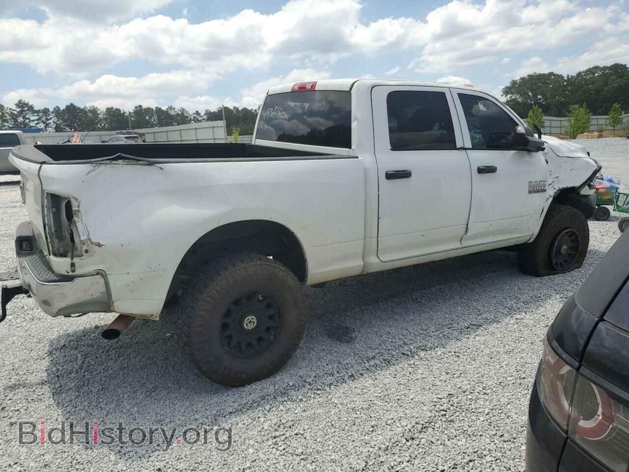 2018 RAM All Models - VIN: 3C6UR5CJXJG300951 - Фото 3