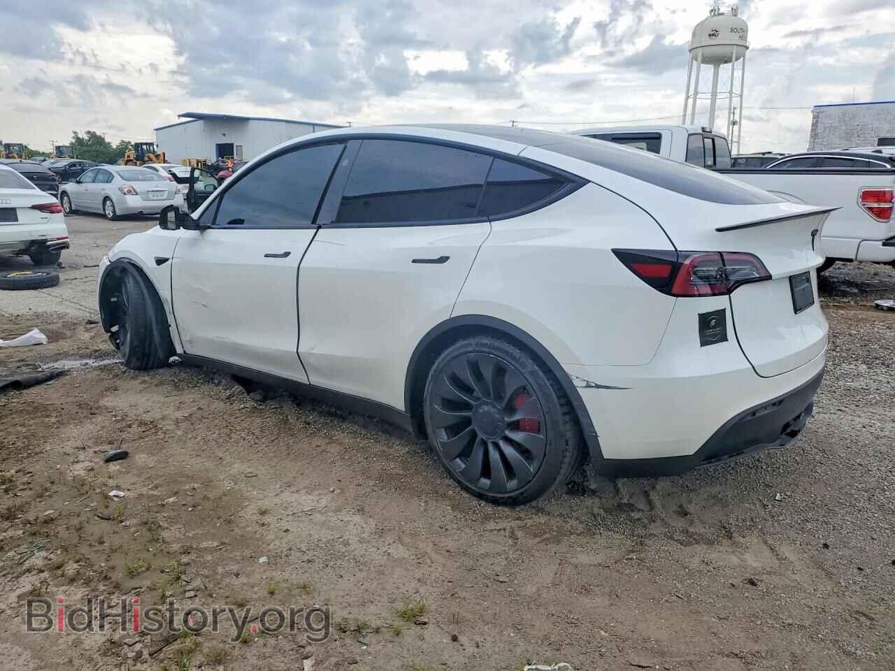 2023 TESLA MODEL Y - VIN: 7SAYGDEF0PF830026 - Photo 2