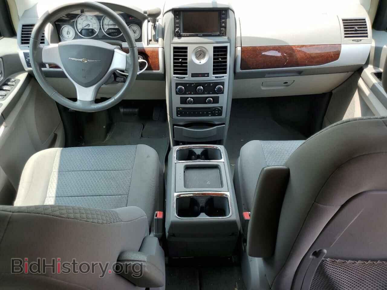 2010 CHRYSLER MINIVAN - VIN: 2A4RR5D16AR403964 - Фото 8