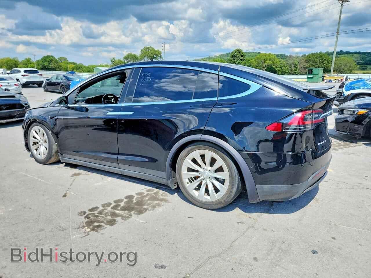 2017 TESLA MODEL X - VIN: 5YJXCBE26HF049096 - Photo 2