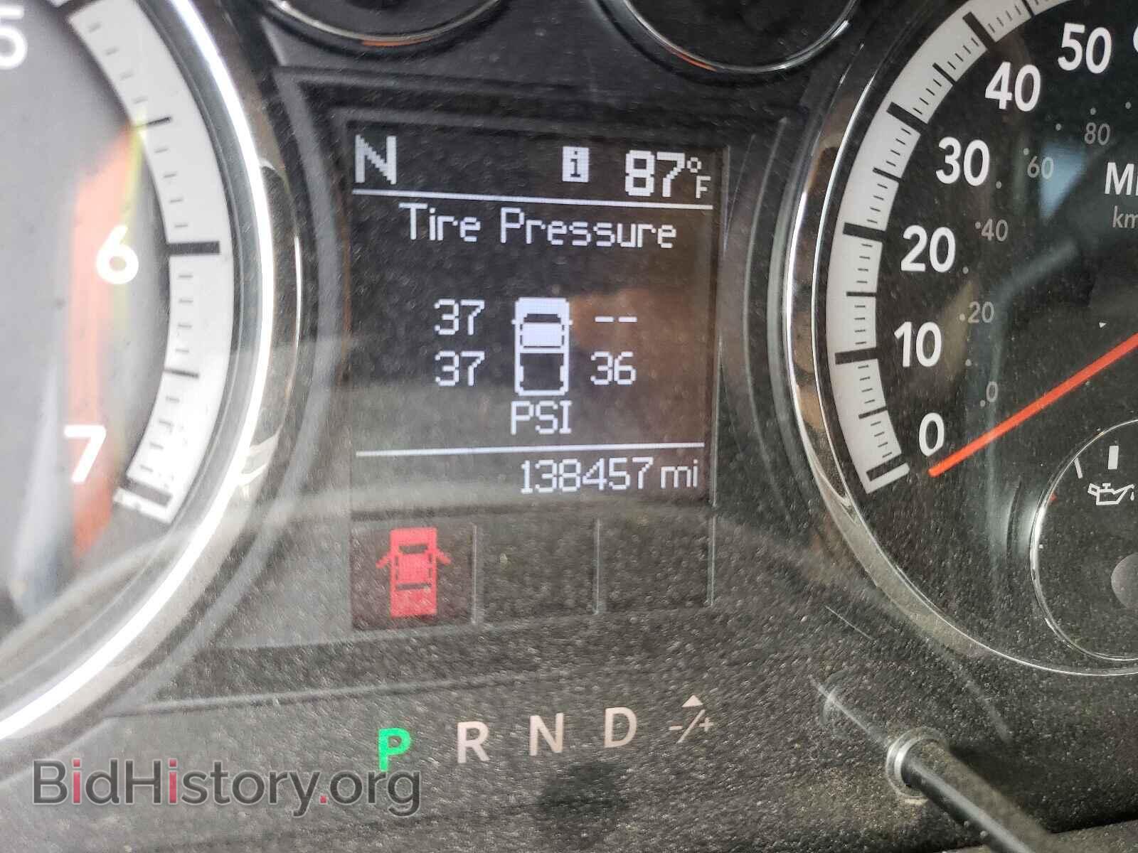 2010 DODGE RAM 1500 - VIN: 1D7RB1GP7AS230737 - Фото 8
