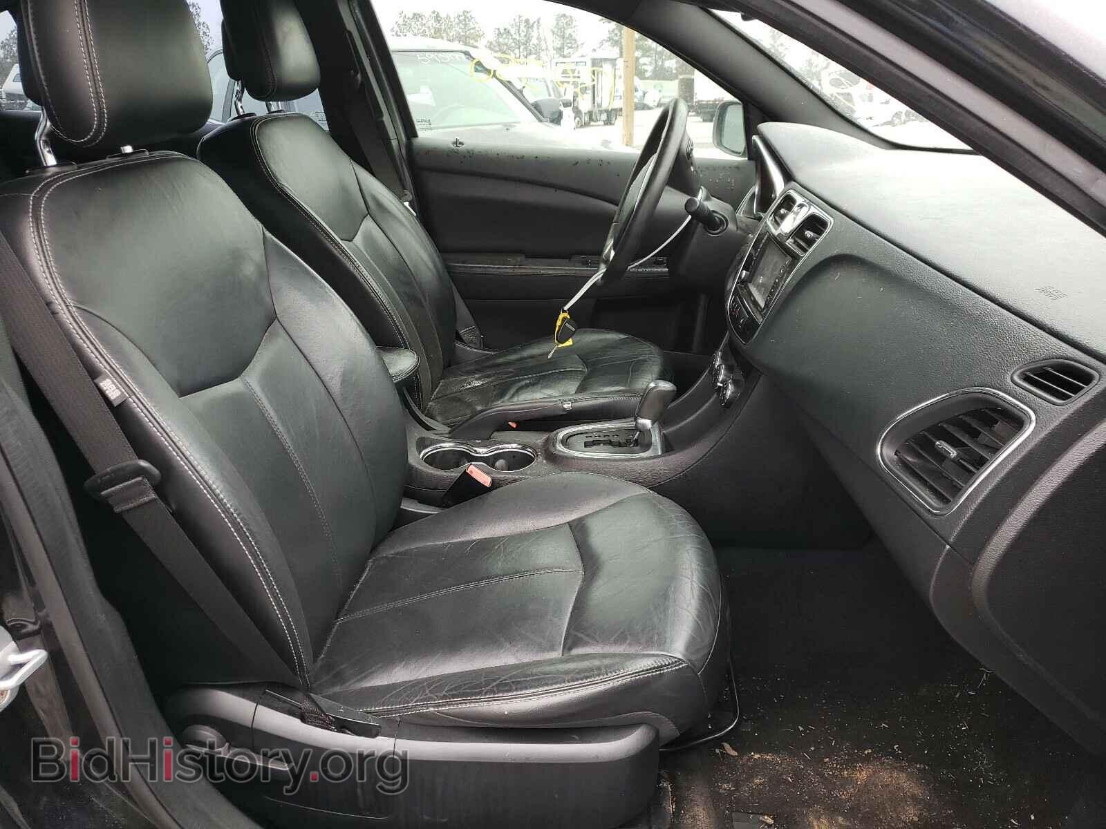 2012 CHRYSLER 200 - VIN: 1C3CCBCG2CN279391 - Фото 5