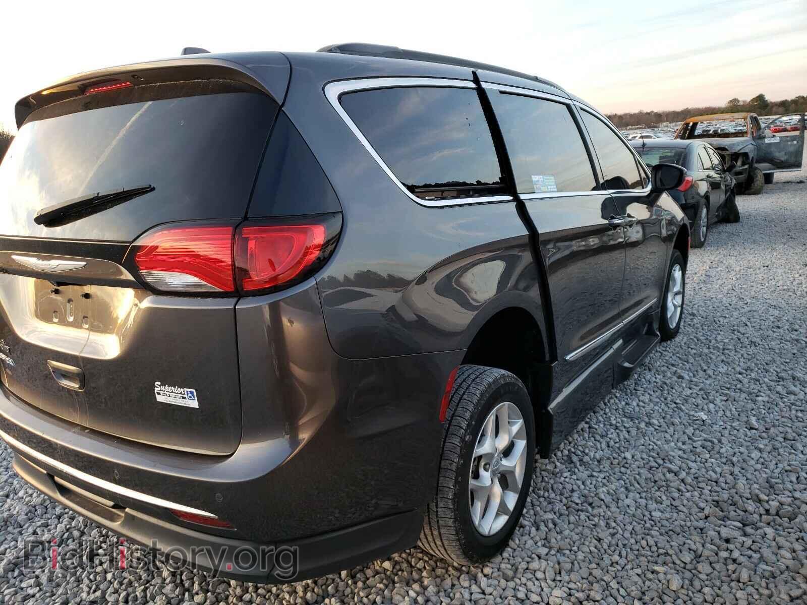 2017 CHRYSLER PACIFICA - VIN: 2C4RC1BG3HR820864 - Фото 4