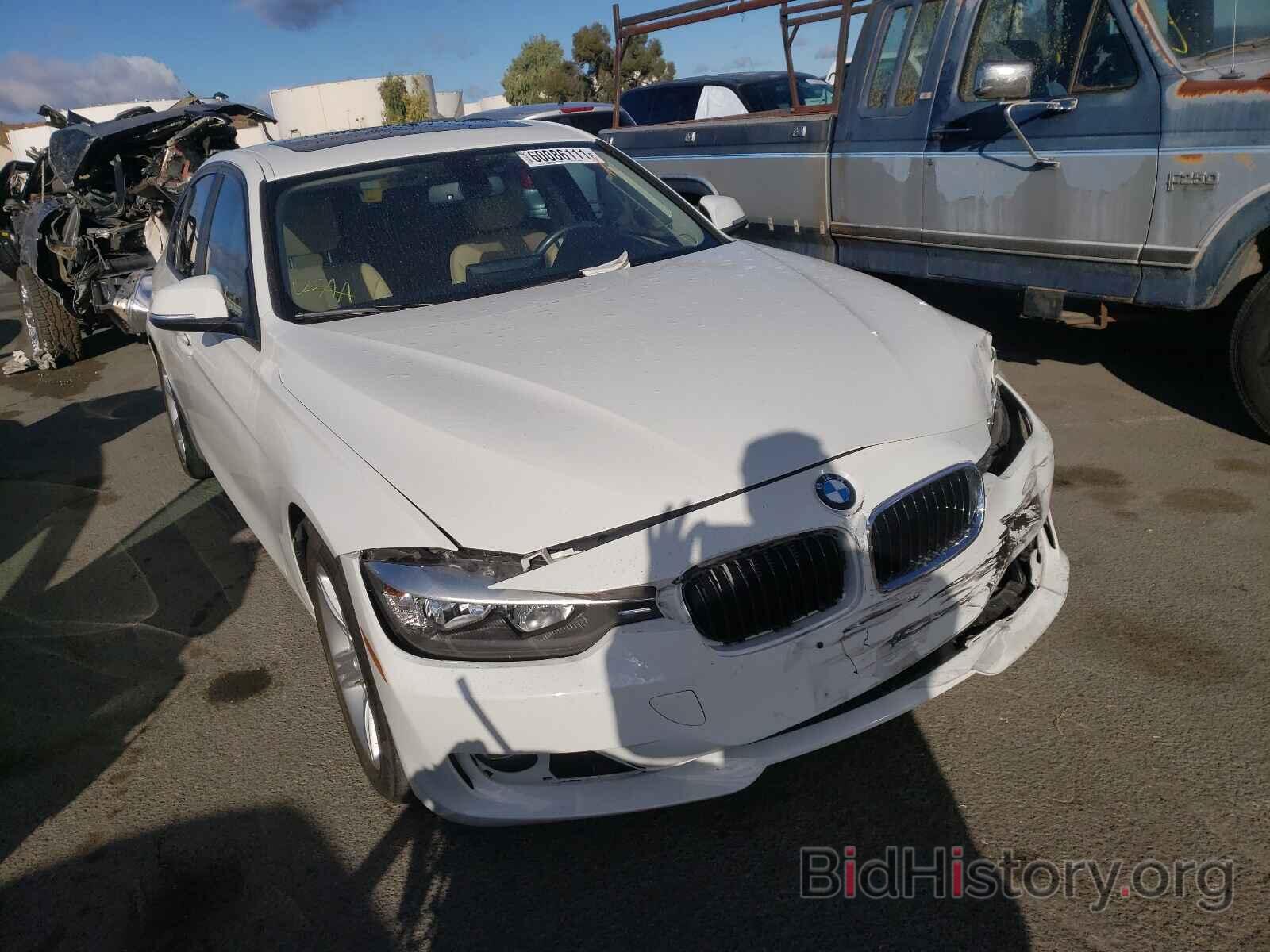 Photo WBA3C1C56EK107399 - BMW 3 SERIES 2014