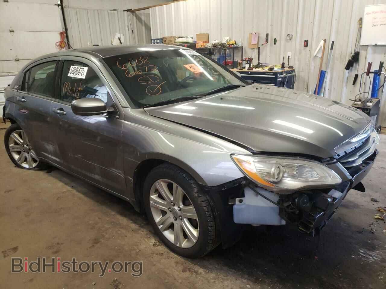 Фотография 1C3CCBAB0DN660326 - CHRYSLER 200 2013