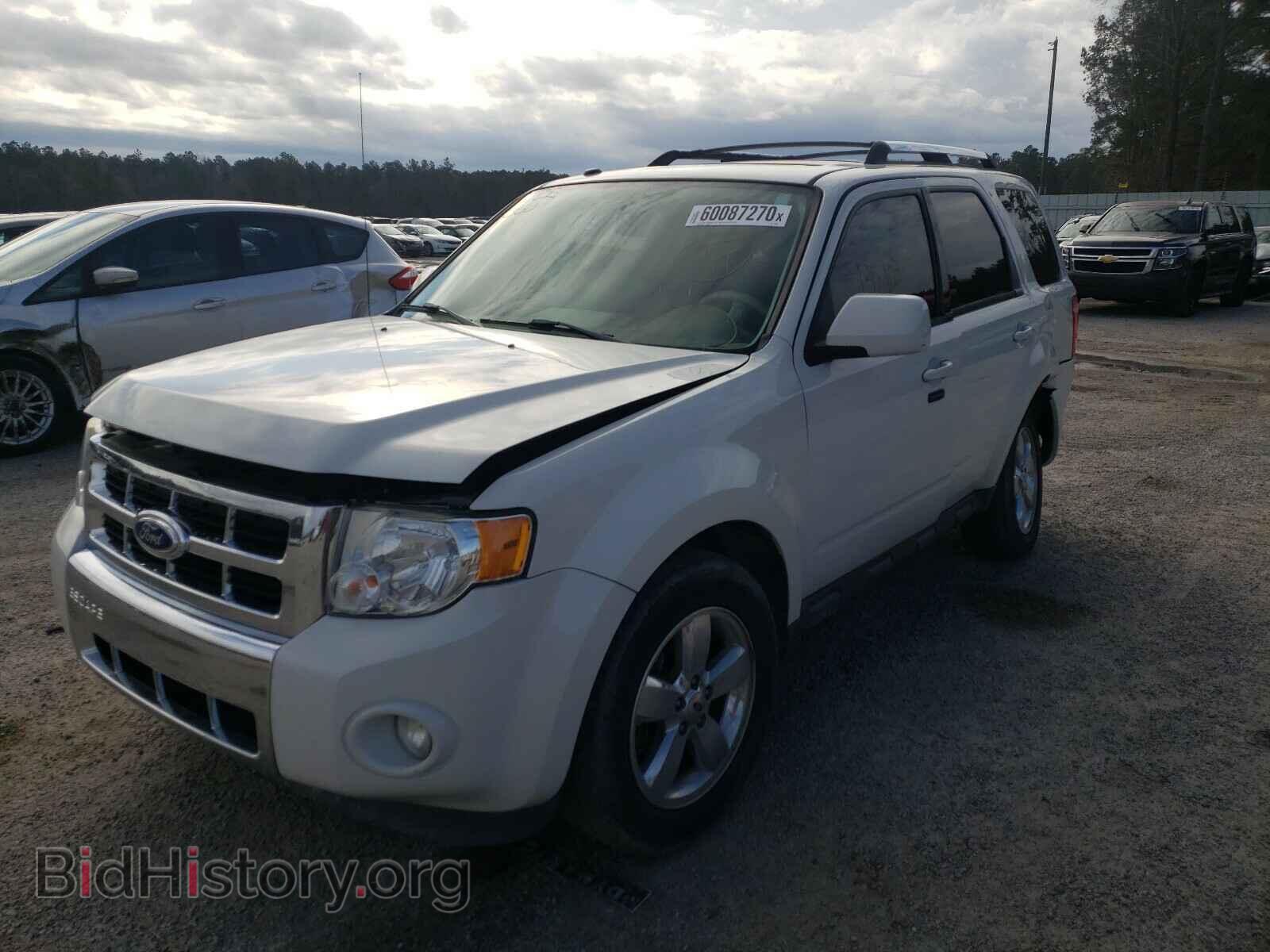2011 FORD ESCAPE - VIN: 1FMCU0EG8BKC08668 - Фото 2