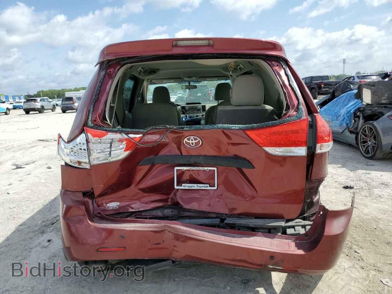 2012 TOYOTA SIENNA - VIN: 5TDKA3DC0CS016406 - Фото 6
