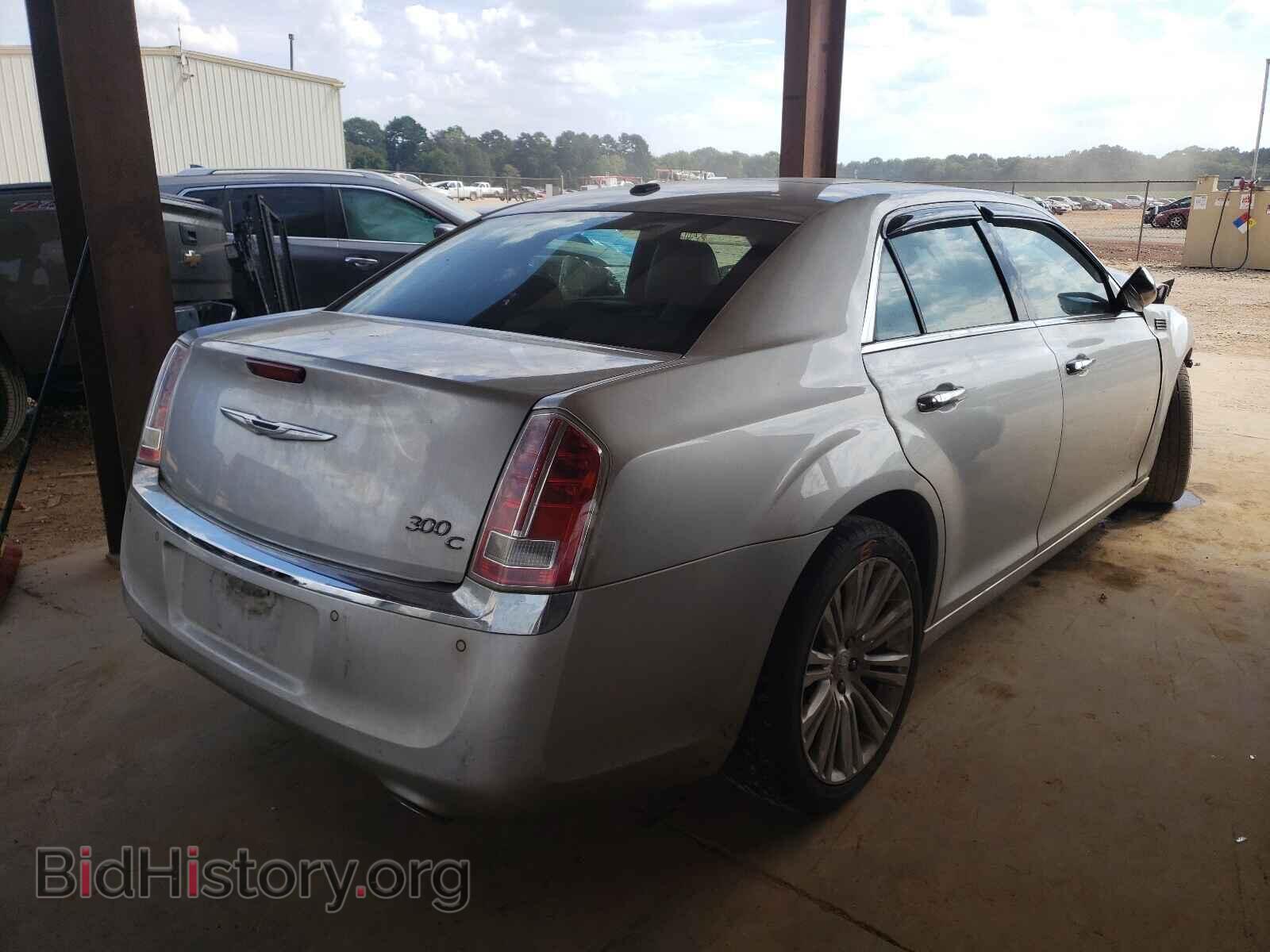2012 CHRYSLER 300 - VIN: 2C3CCAETXCH195042 - Фото 4